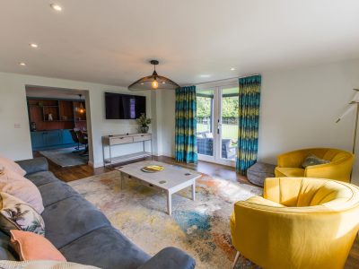 Spacious Lounge